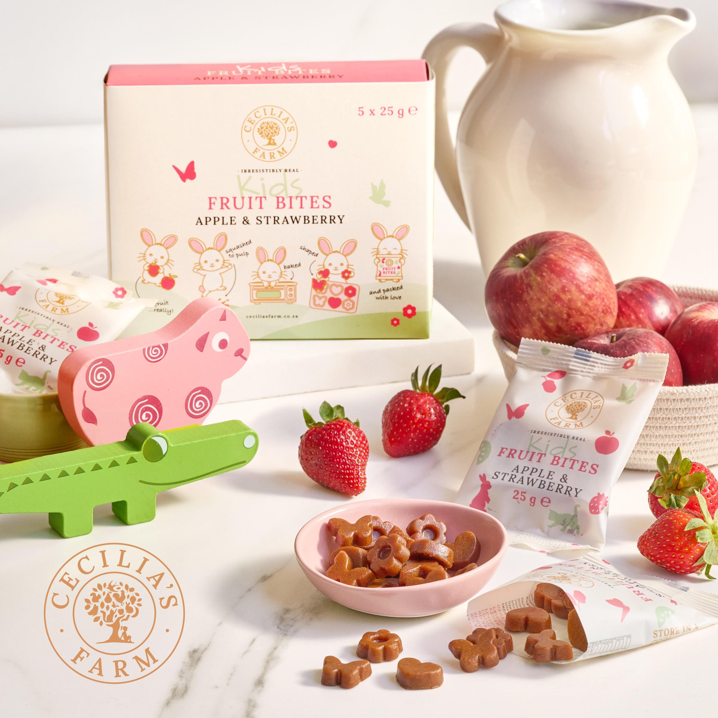 Apple & Strawberry Kids Fruit Bites Multipack x 5 - Image 2