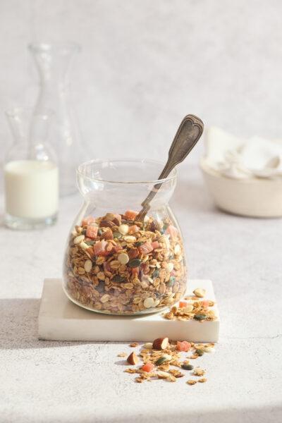 Baked Granola – Strawberry, Yoghurt, Pumpkin Seed