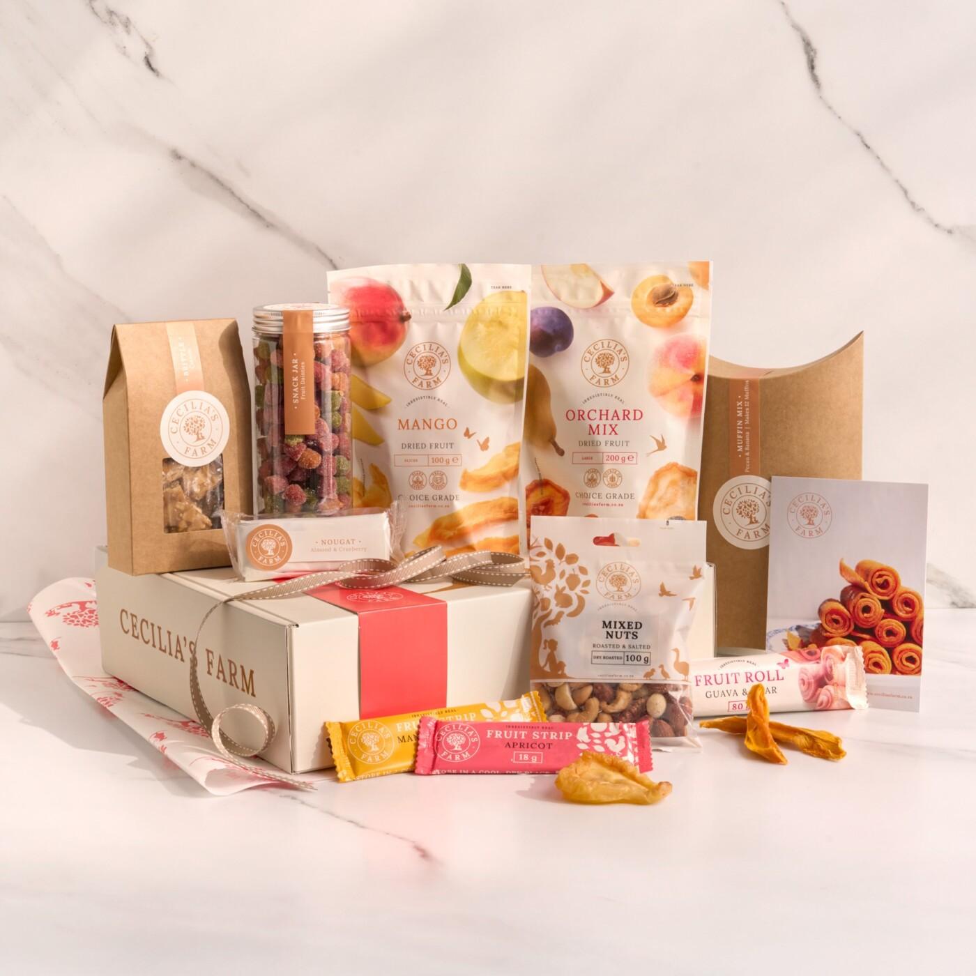 CF_Light_Traditional Hamper